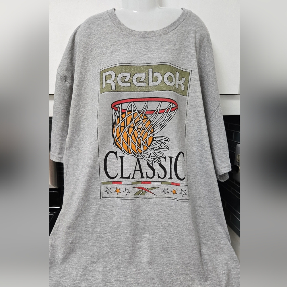 Reebok Men's Graphic T-Shirt